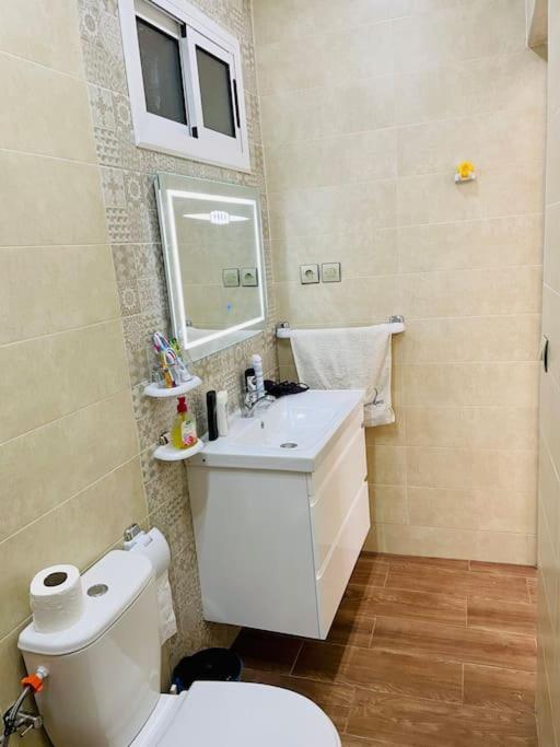 Appartement Pour Famille Avec Enfant Al Hoceïma Exterior foto
