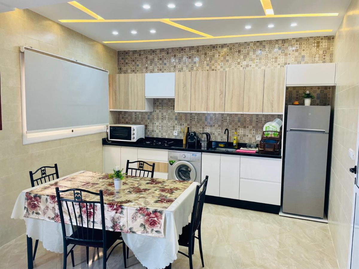 Appartement Pour Famille Avec Enfant Al Hoceïma Exterior foto