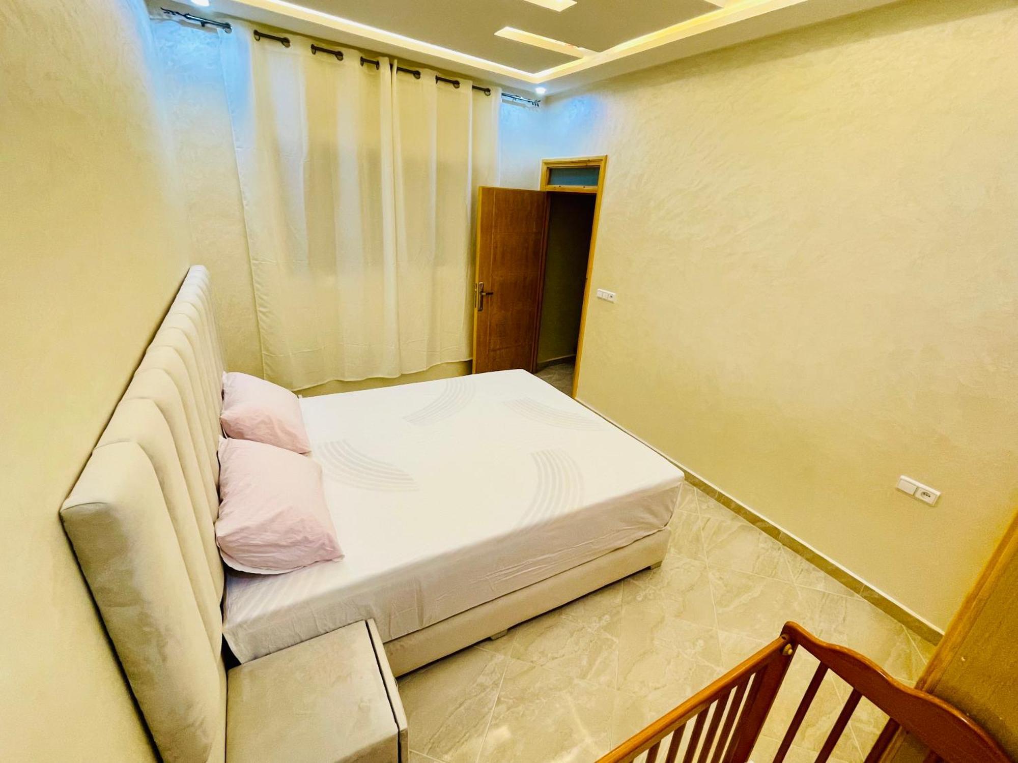 Appartement Pour Famille Avec Enfant Al Hoceïma Exterior foto